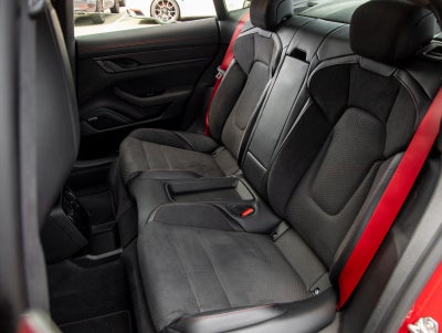 2025 Porsche Taycan Taycan GTS