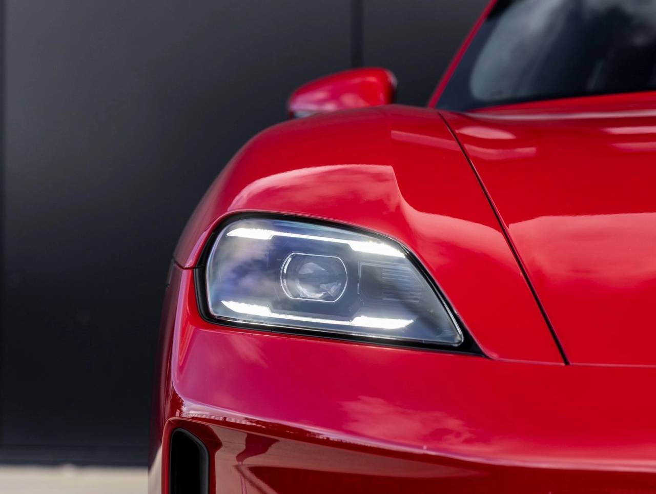 2025 Porsche Taycan Taycan GTS