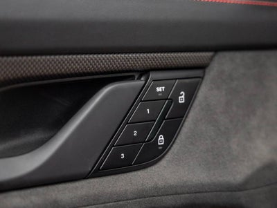 2025 Porsche Taycan Taycan GTS