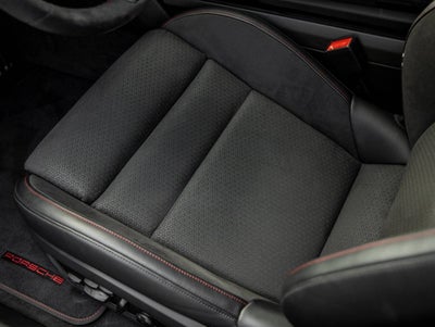 2025 Porsche Taycan Taycan GTS