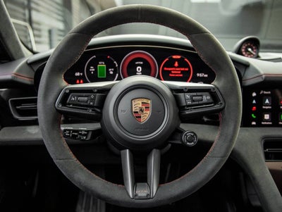 2025 Porsche Taycan Taycan GTS