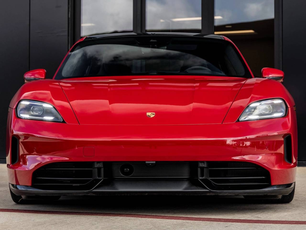 2025 Porsche Taycan Taycan GTS