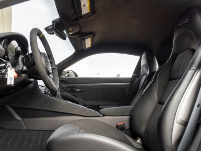 2024 Porsche 718 Cayman GT4 RS