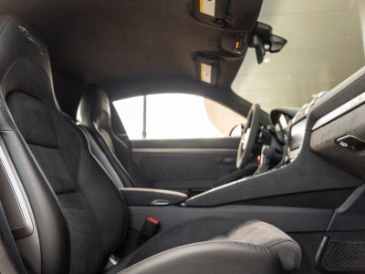2024 Porsche 718 Cayman GT4 RS