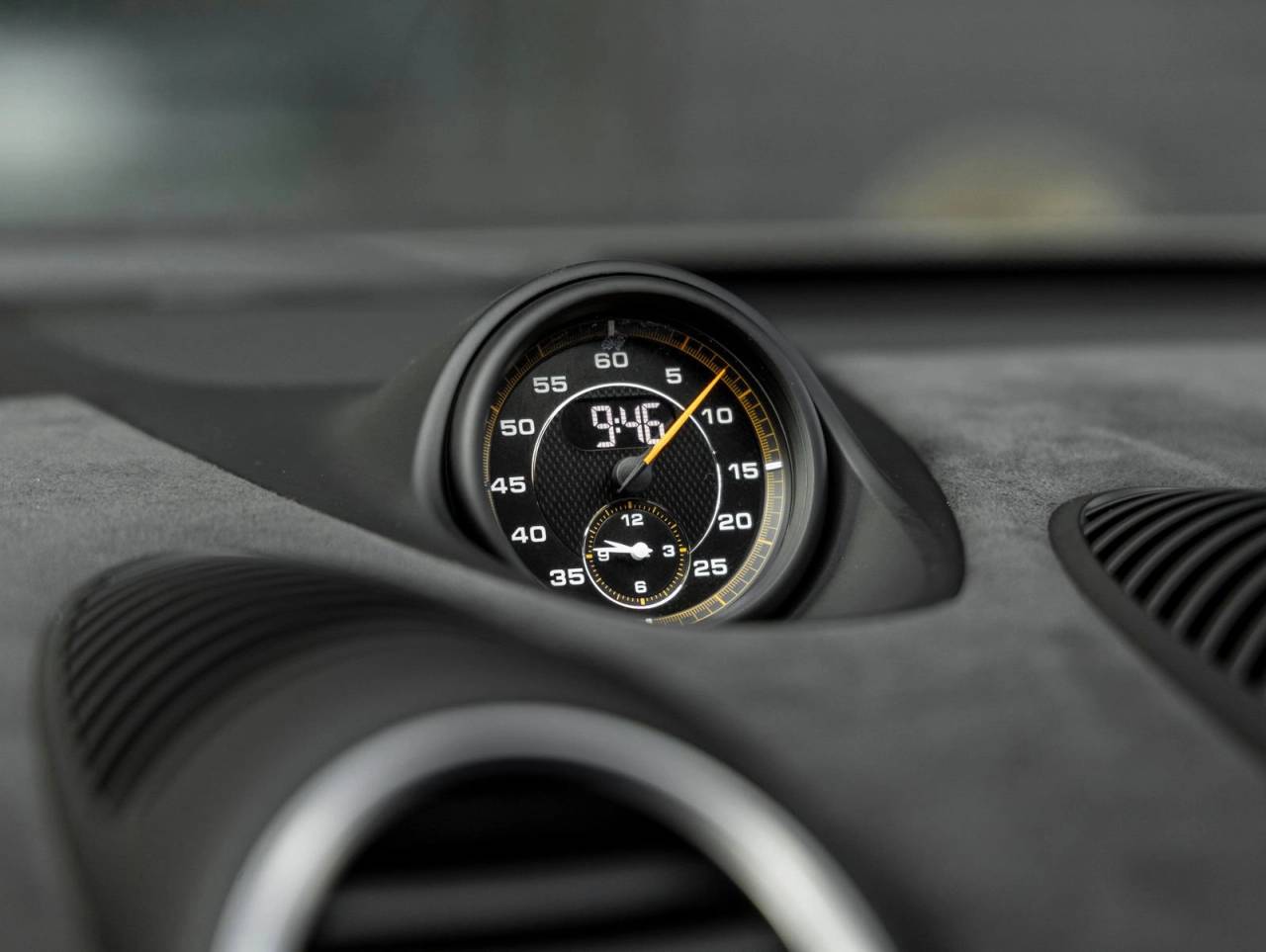 2024 Porsche 718 Cayman GT4 RS