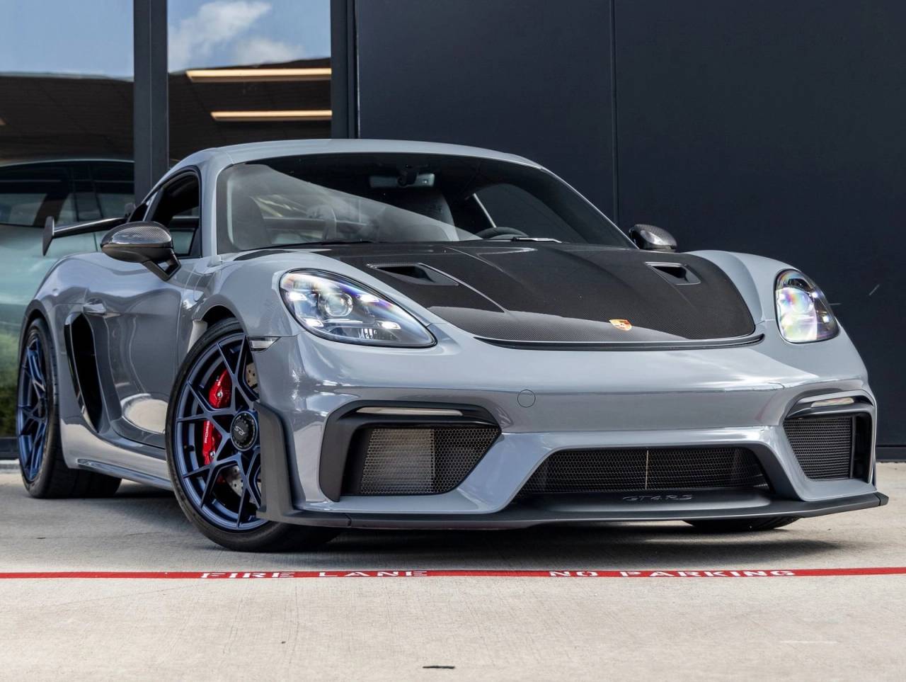2024 Porsche 718 Cayman GT4 RS