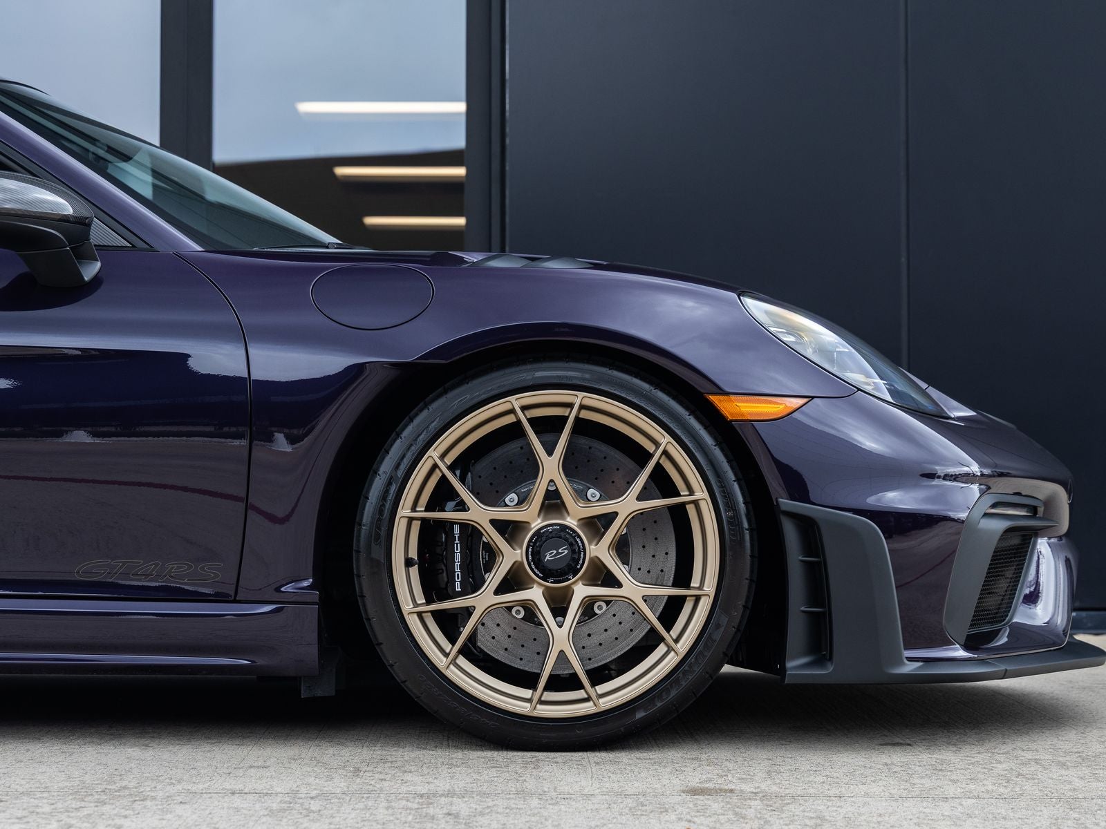 2025 Porsche 718 Cayman GT4 RS