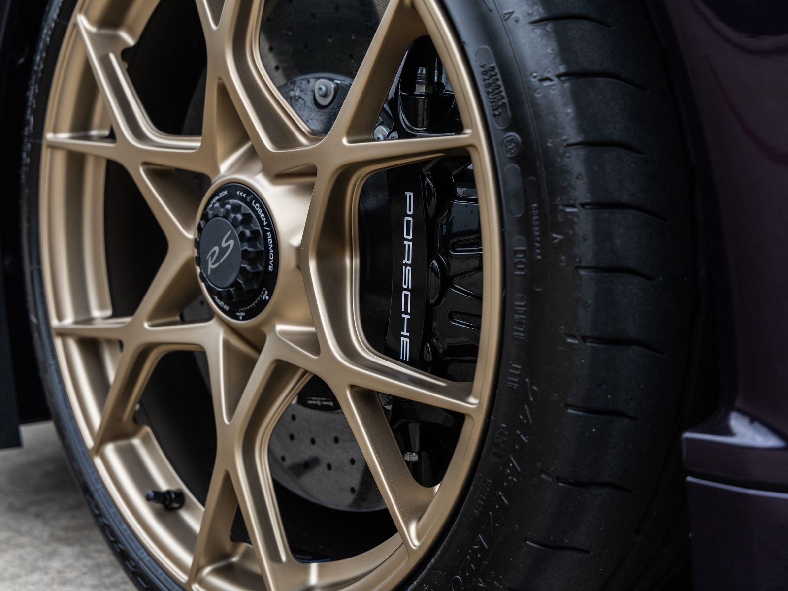 2025 Porsche 718 Cayman GT4 RS