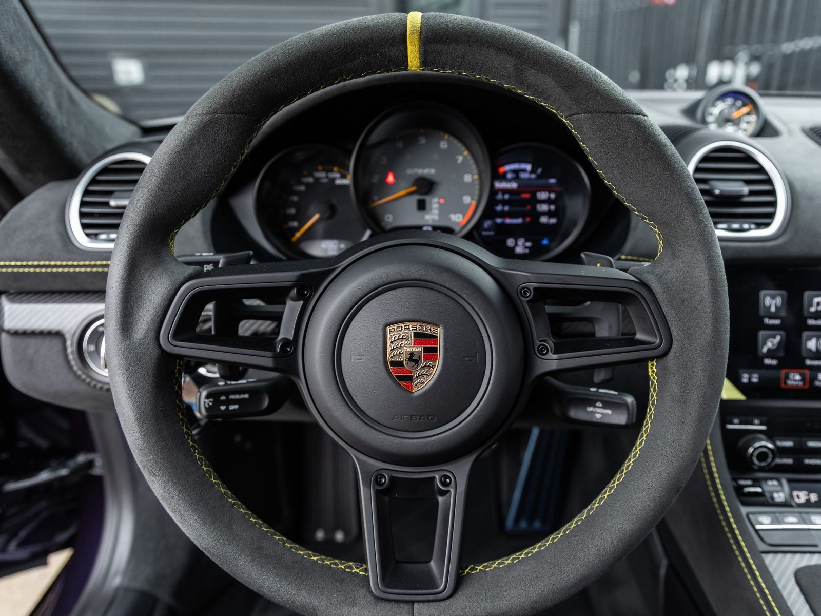2025 Porsche 718 Cayman GT4 RS