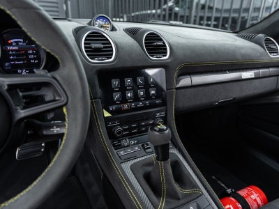 2025 Porsche 718 Cayman GT4 RS