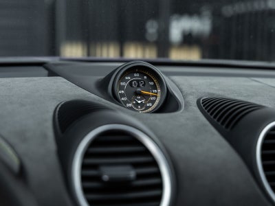 2025 Porsche 718 Cayman GT4 RS