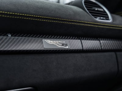 2025 Porsche 718 Cayman GT4 RS