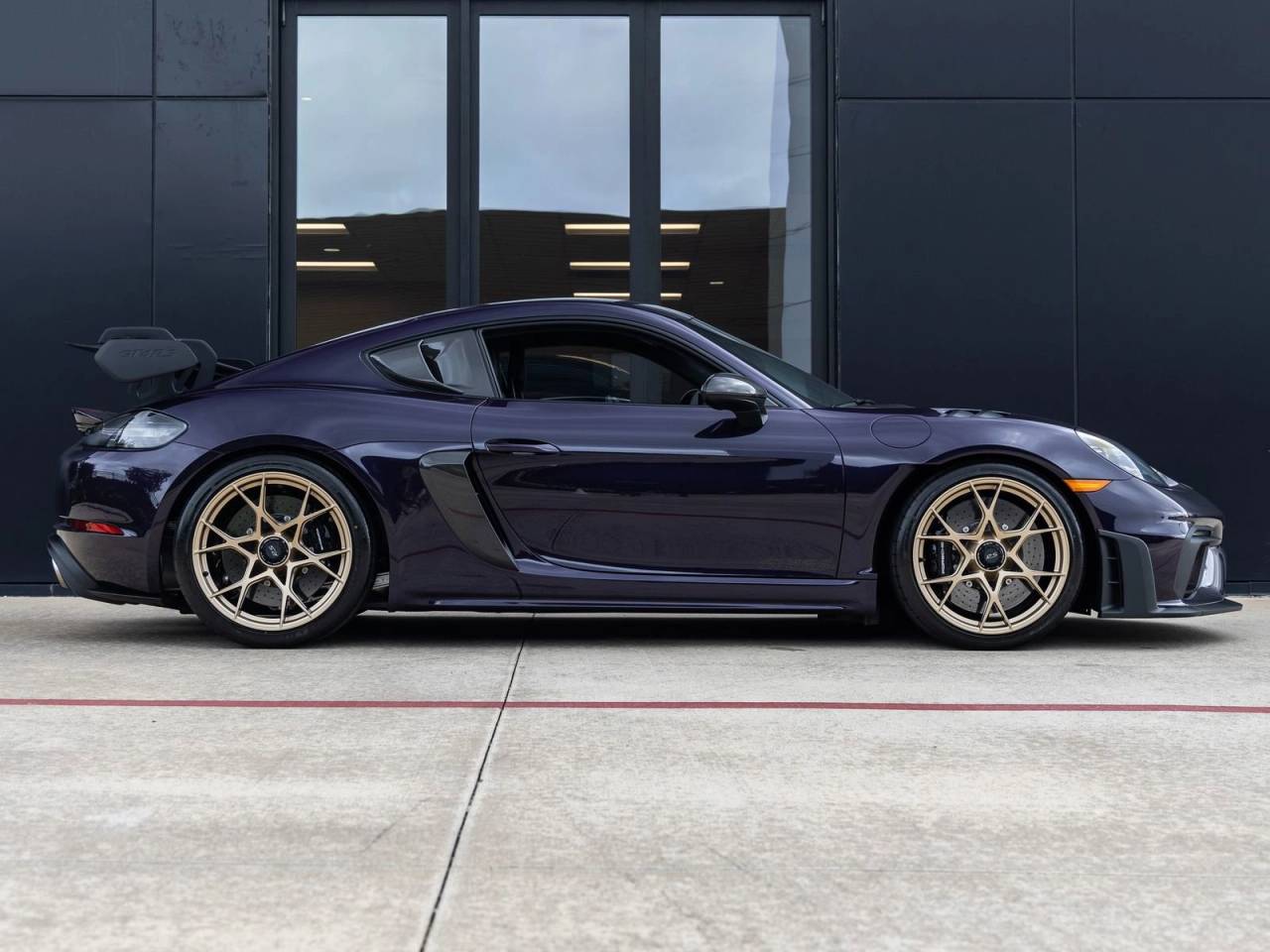 2025 Porsche 718 Cayman GT4 RS