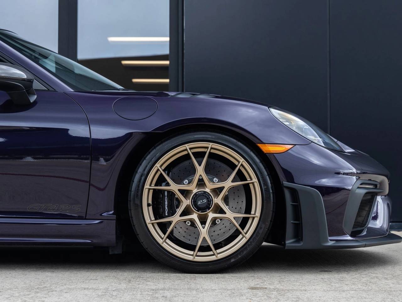 2025 Porsche 718 Cayman GT4 RS