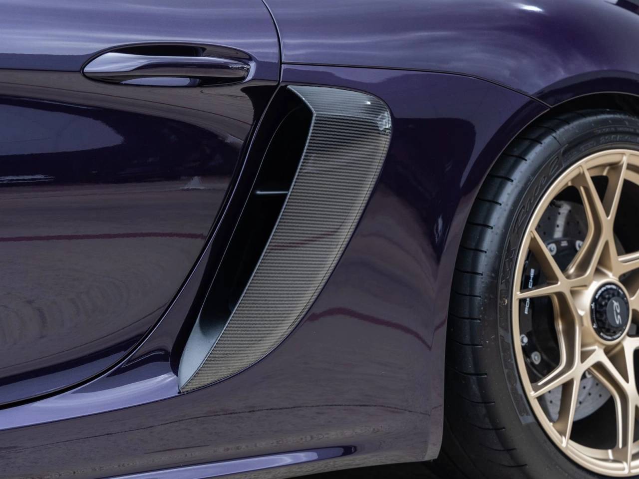 2025 Porsche 718 Cayman GT4 RS