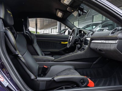 2025 Porsche 718 Cayman GT4 RS