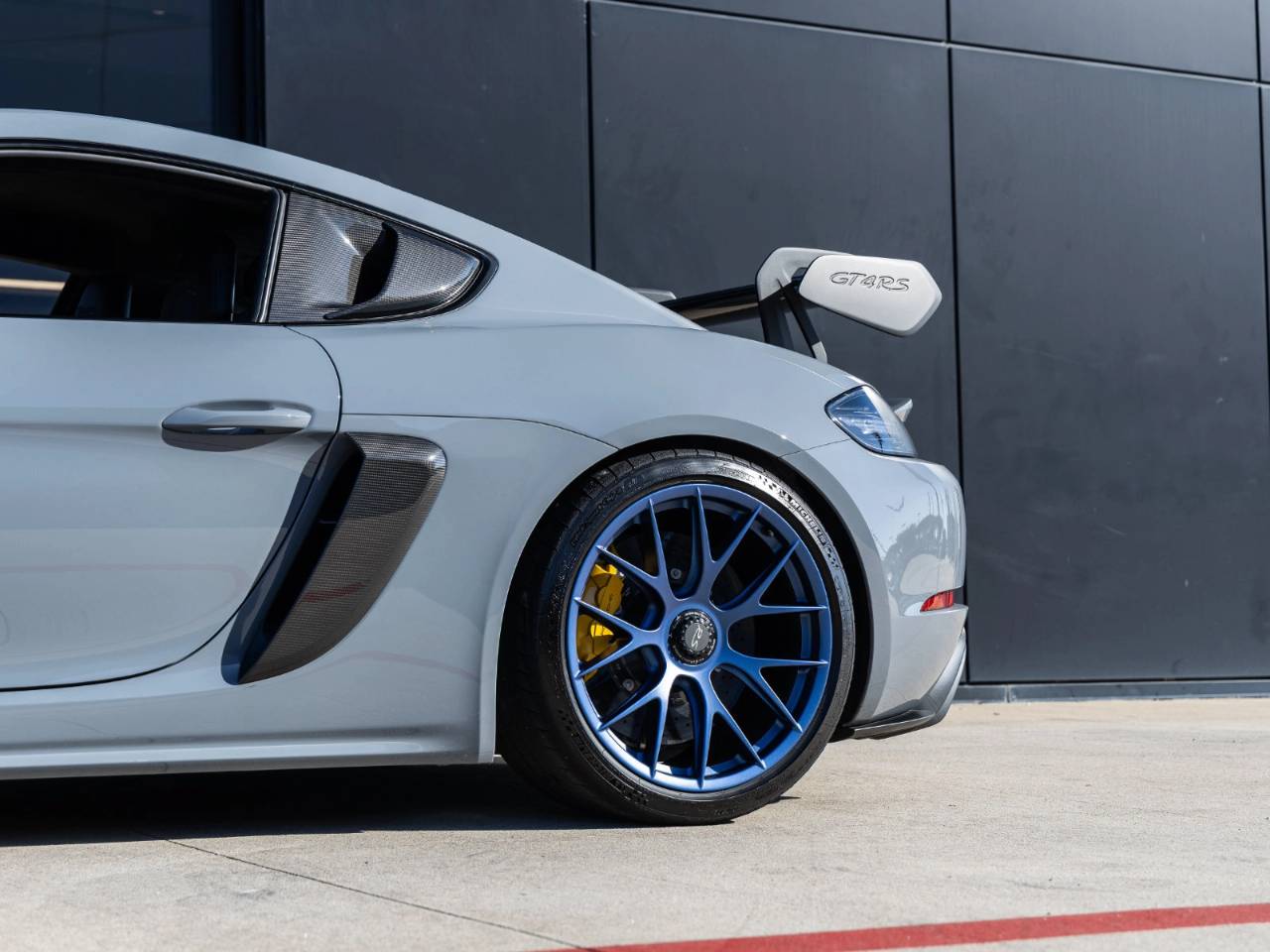 2023 Porsche 718 718 Cayman GT4 RS