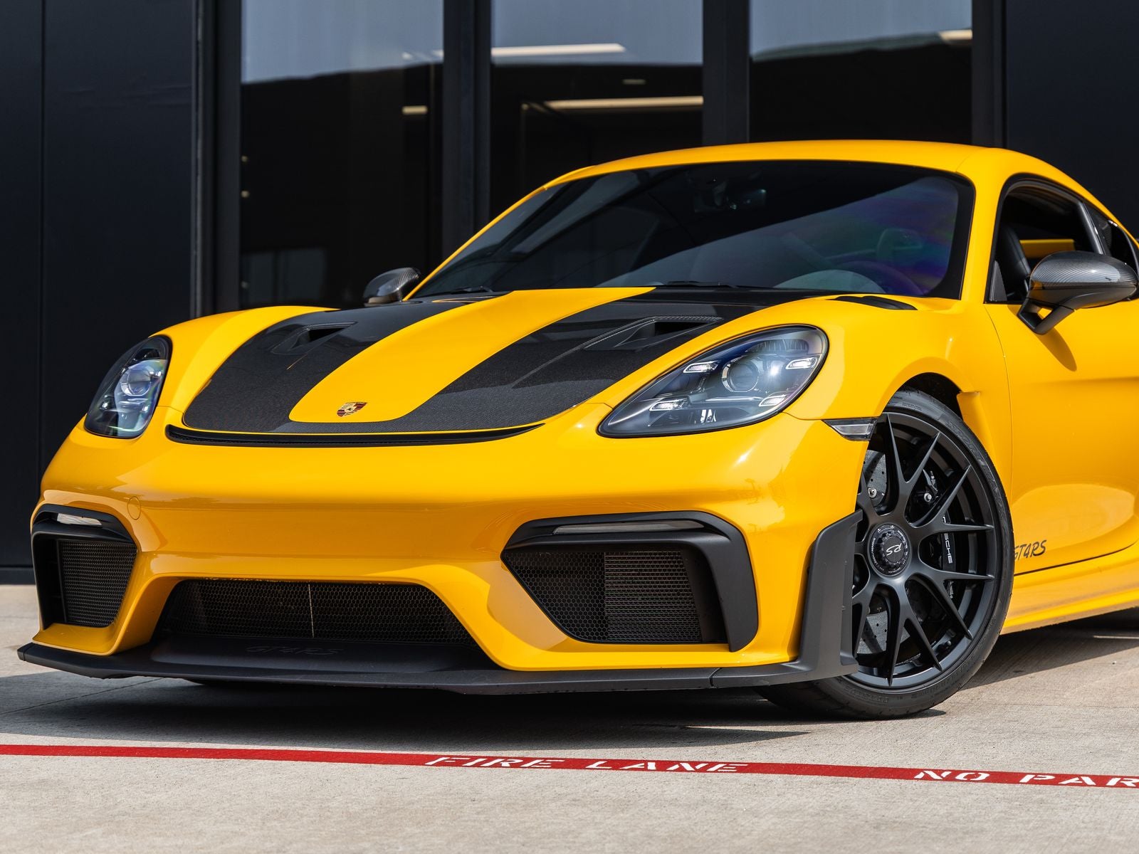 2025 Porsche 718 Cayman GT4 RS