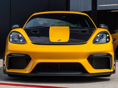 2025 Porsche 718 Cayman GT4 RS