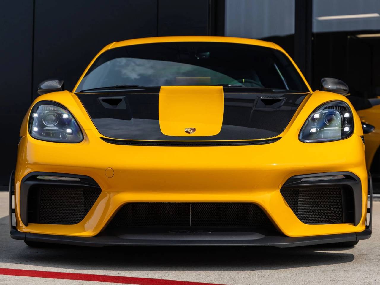 2025 Porsche 718 Cayman GT4 RS