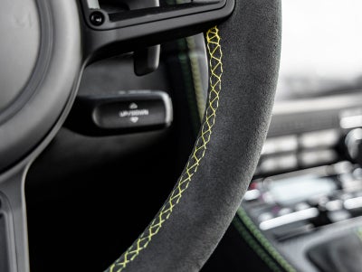 2025 Porsche 718 718 Cayman GT4 RS