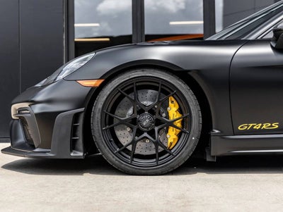 2025 Porsche 718 718 Cayman GT4 RS
