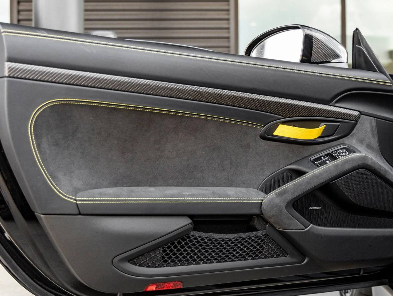 2025 Porsche 718 718 Cayman GT4 RS