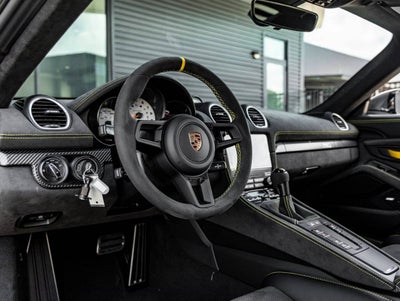 2025 Porsche 718 718 Cayman GT4 RS