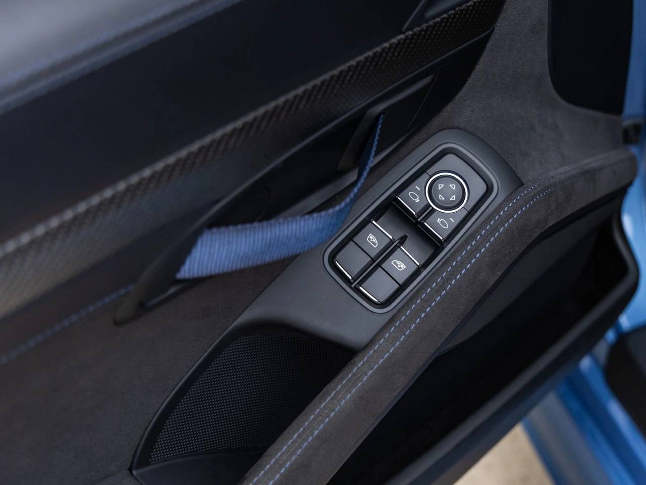 2023 Porsche 718 Cayman GT4 RS