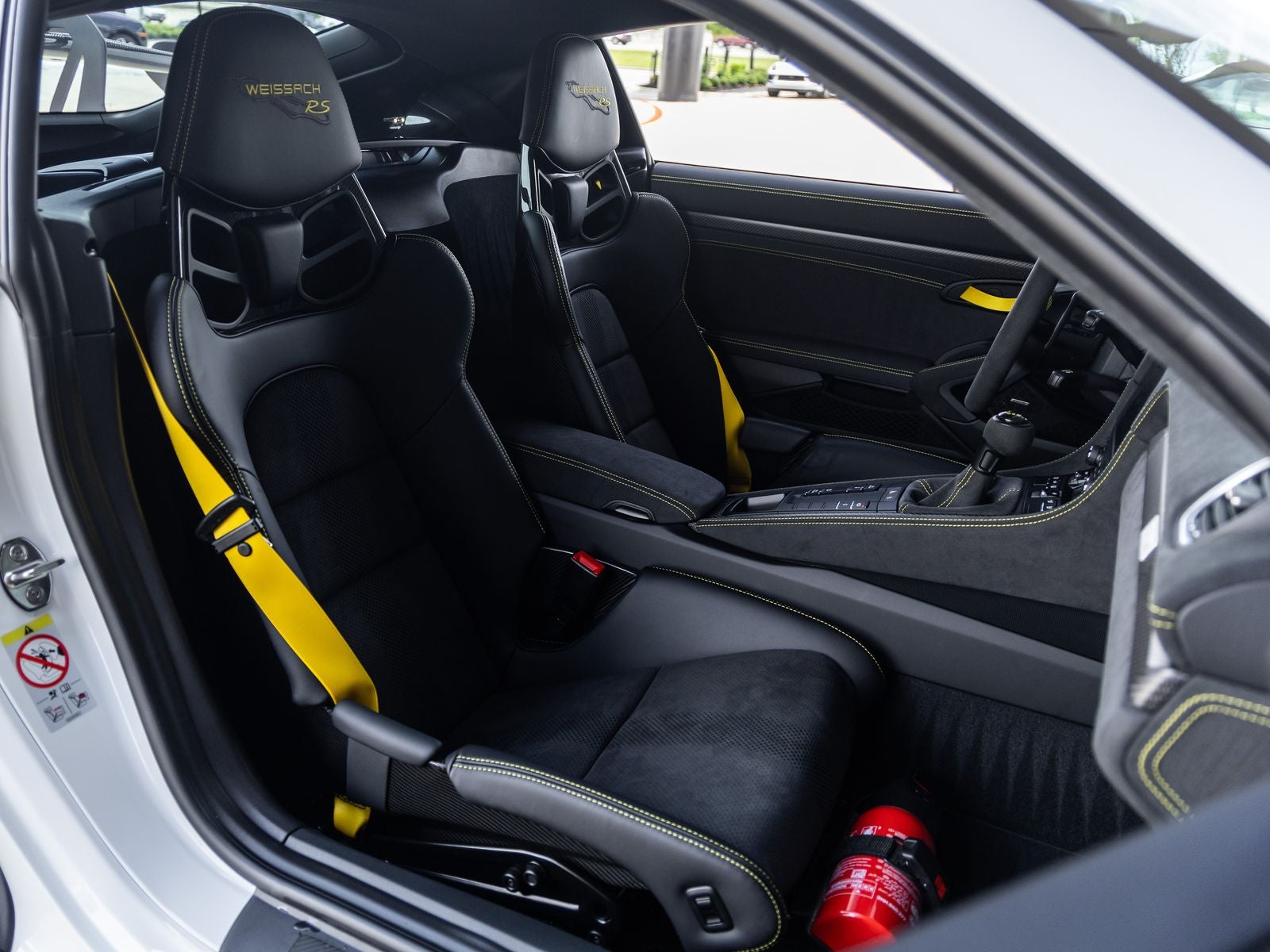 2025 Porsche 718 Cayman GT4 RS