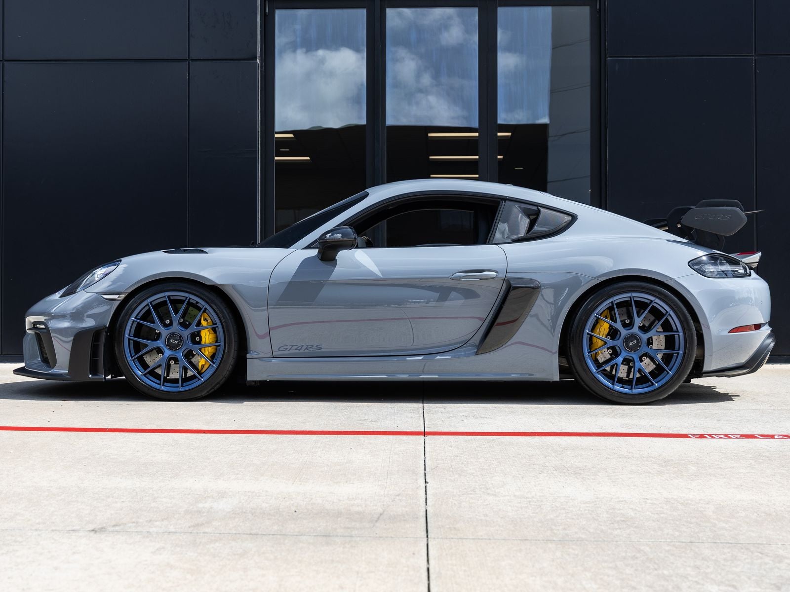 2023 Porsche 718 718 Cayman GT4 RS (MY23)