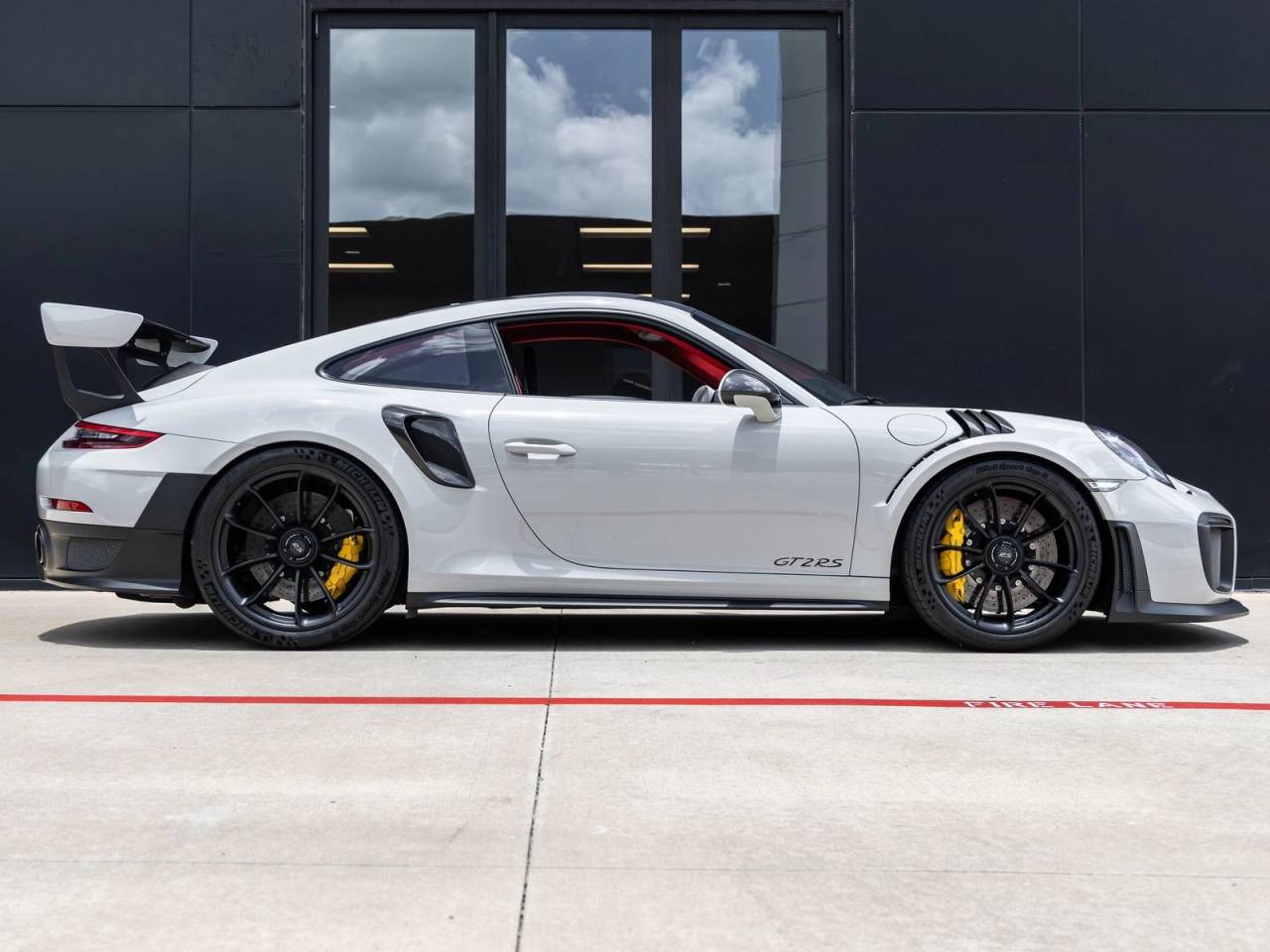 2019 Porsche 911 911 GT2 RS