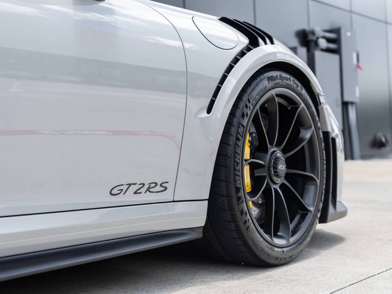 2019 Porsche 911 911 GT2 RS