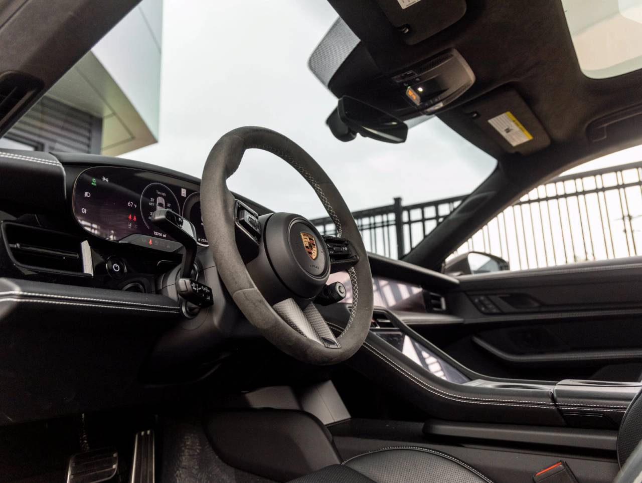 2025 Porsche Taycan Taycan Turbo GT