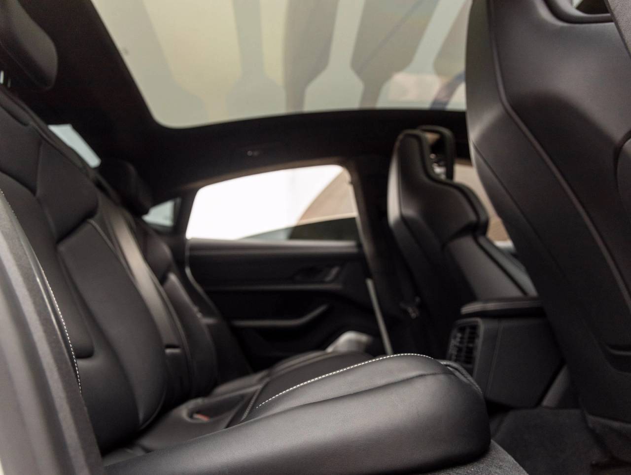 2025 Porsche Taycan Taycan Turbo GT