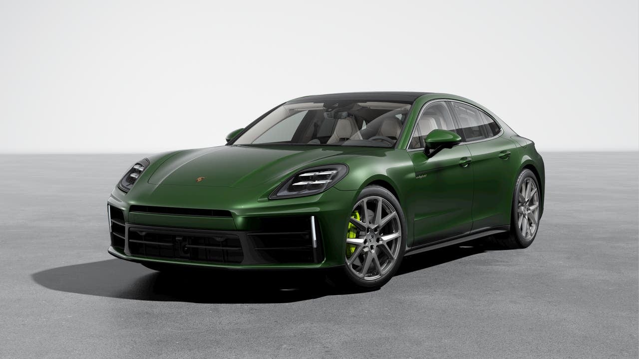 2025 Porsche Panamera Panamera 4 E-Hybrid