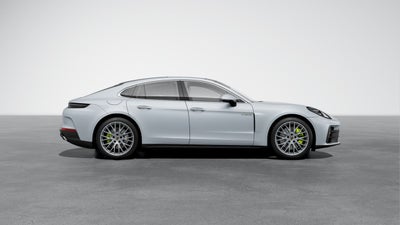 2025 Porsche Panamera Panamera 4 E-Hybrid