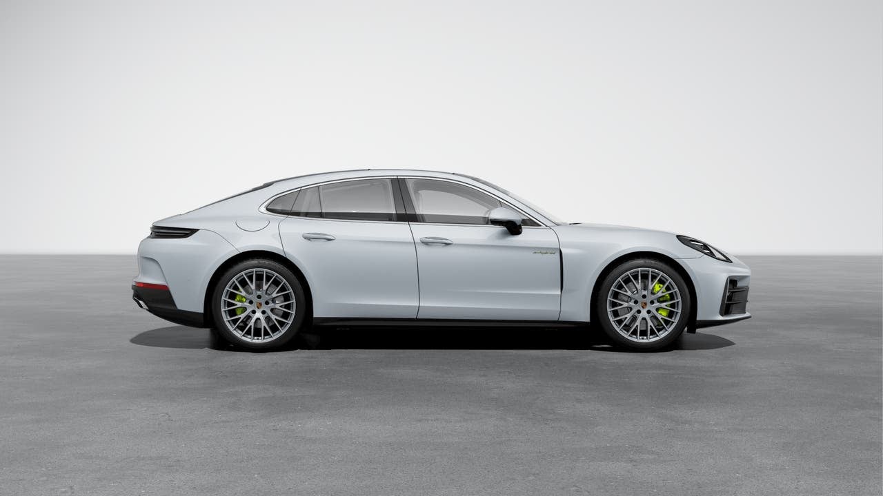 2025 Porsche Panamera Panamera 4 E-Hybrid