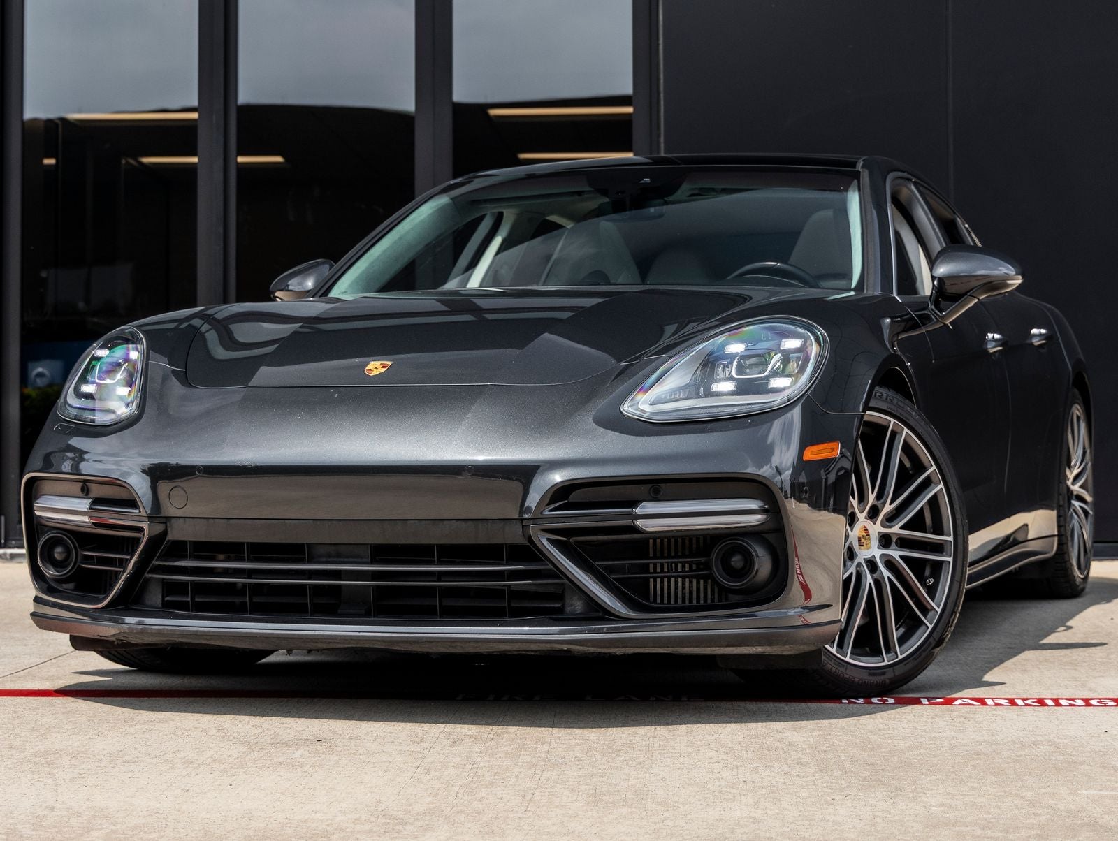 2017 Porsche Panamera Turbo