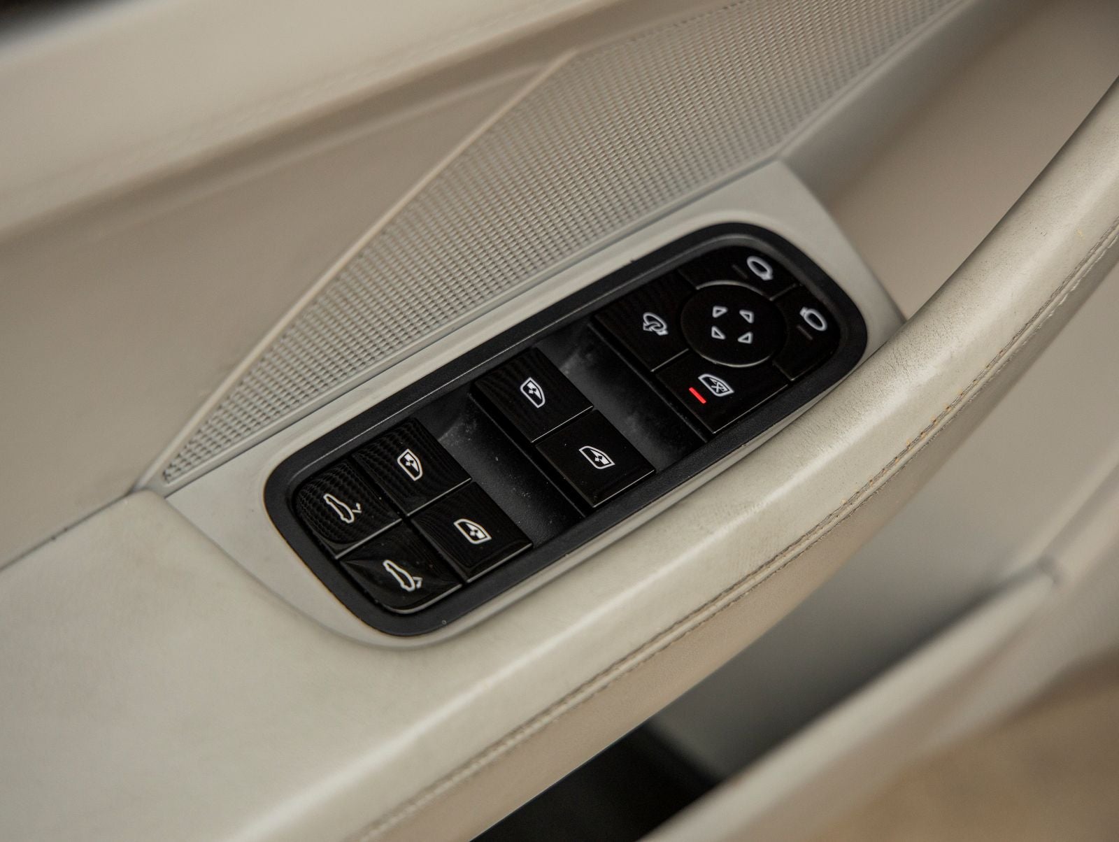 2017 Porsche Panamera Turbo