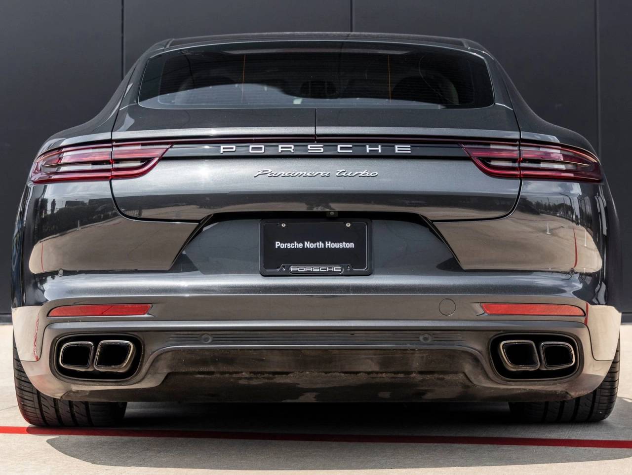 2017 Porsche Panamera Turbo
