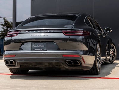 2017 Porsche Panamera Turbo
