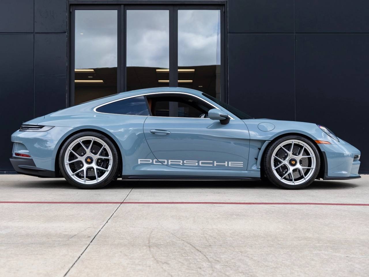 2024 Porsche 911 911 S/T