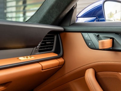 2024 Porsche 911 911 S/T