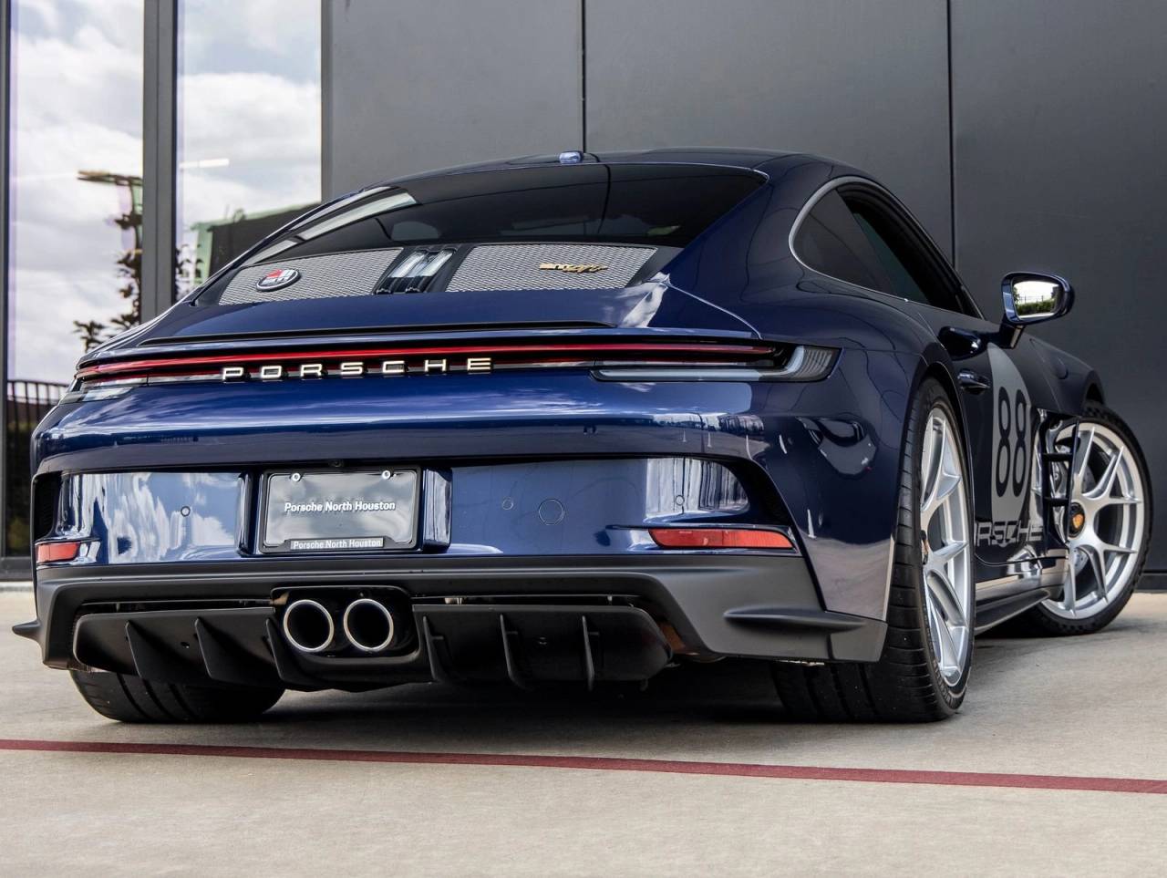 2024 Porsche 911 911 S/T