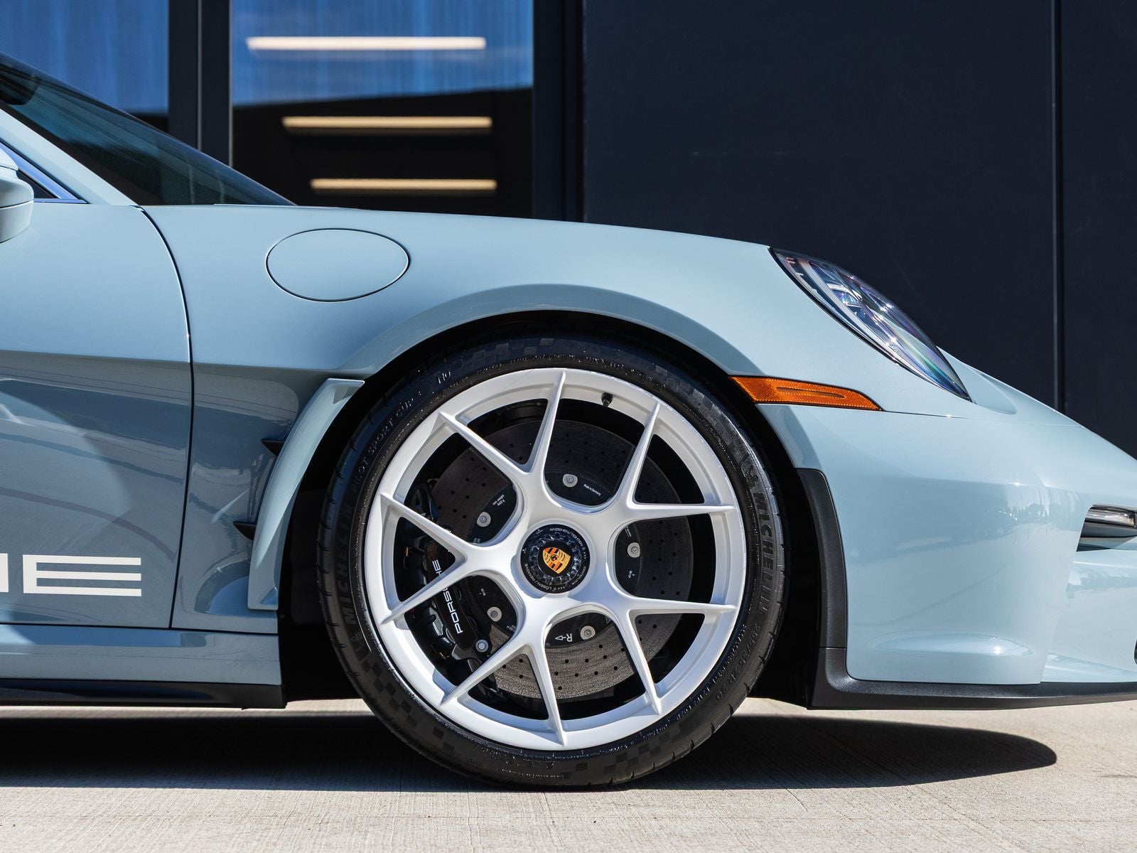2024 Porsche 911 S/T