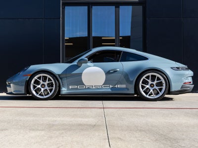 2024 Porsche 911 S/T