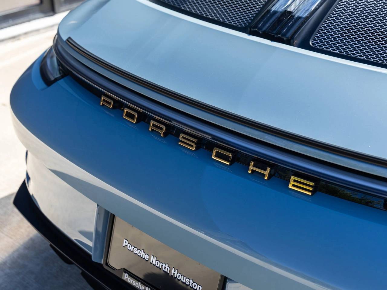2024 Porsche 911 S/T