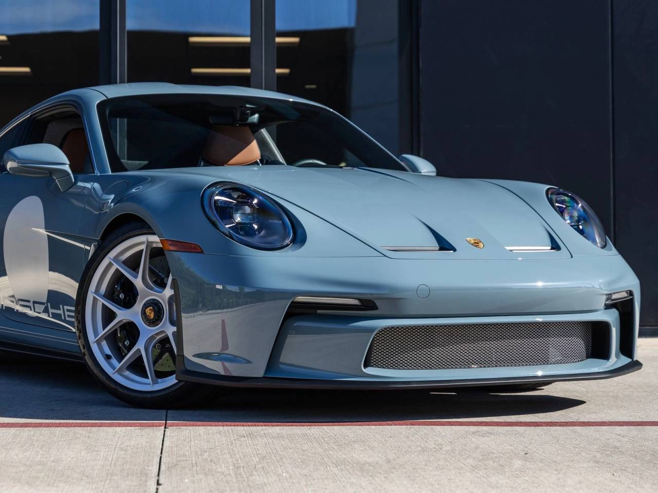 2024 Porsche 911 S/T