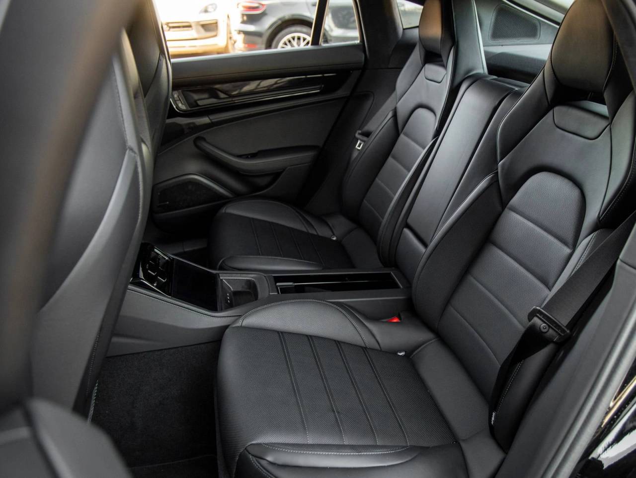 2025 Porsche Panamera E-Hybrid Panamera Turbo E-Hybrid